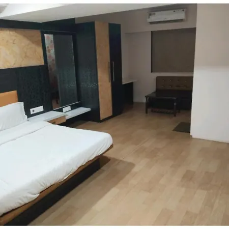 Hotel Vinyasa Residency, Bhayandar, Maharashtra Exterior photo