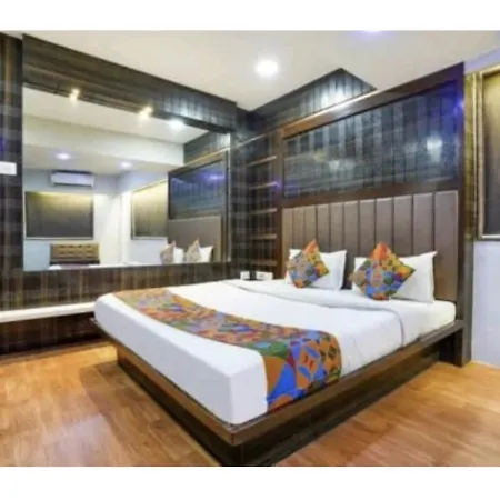 Hotel Vinyasa Residency, Bhayandar, Maharashtra Exterior photo