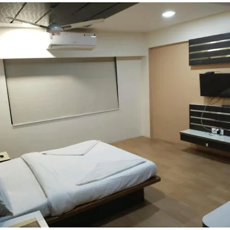Hotel Vinyasa Residency, Bhayandar, Maharashtra Exterior photo