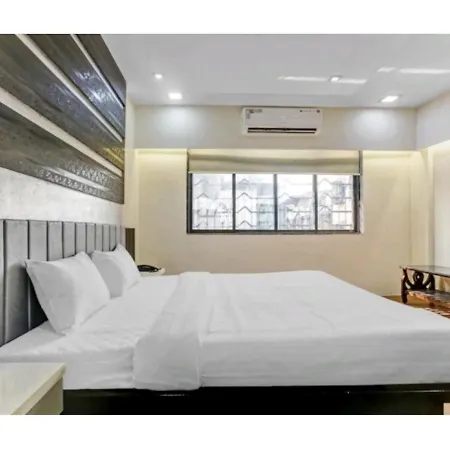 Hotel Vinyasa Residency, Bhayandar, Maharashtra Exterior photo