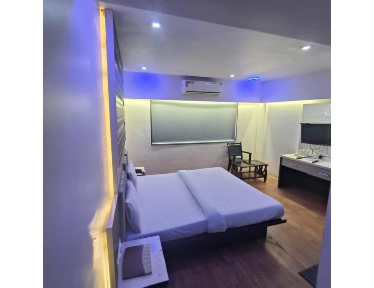 Homestay Vinyasa Residency, Bhayandar, Maharashtra *